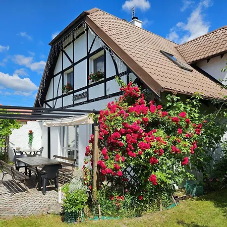 Fachwerkhaus Paula Mit Blick Auf Wasser By Interhome 別荘